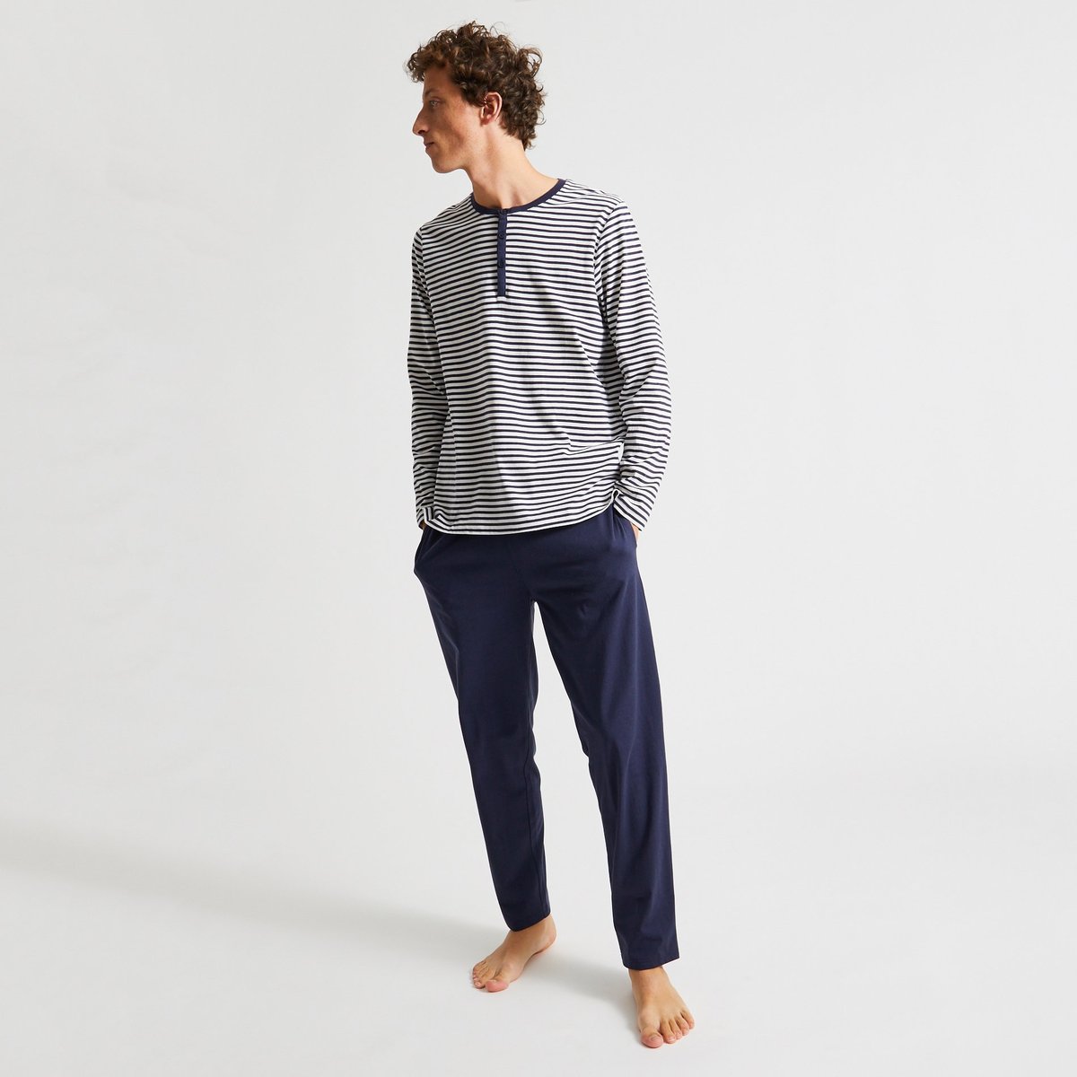 Pyjama T-shirt manches longues rayé et pantalon en jersey de coton BIO GOTS bleu marine, MONOPRIX