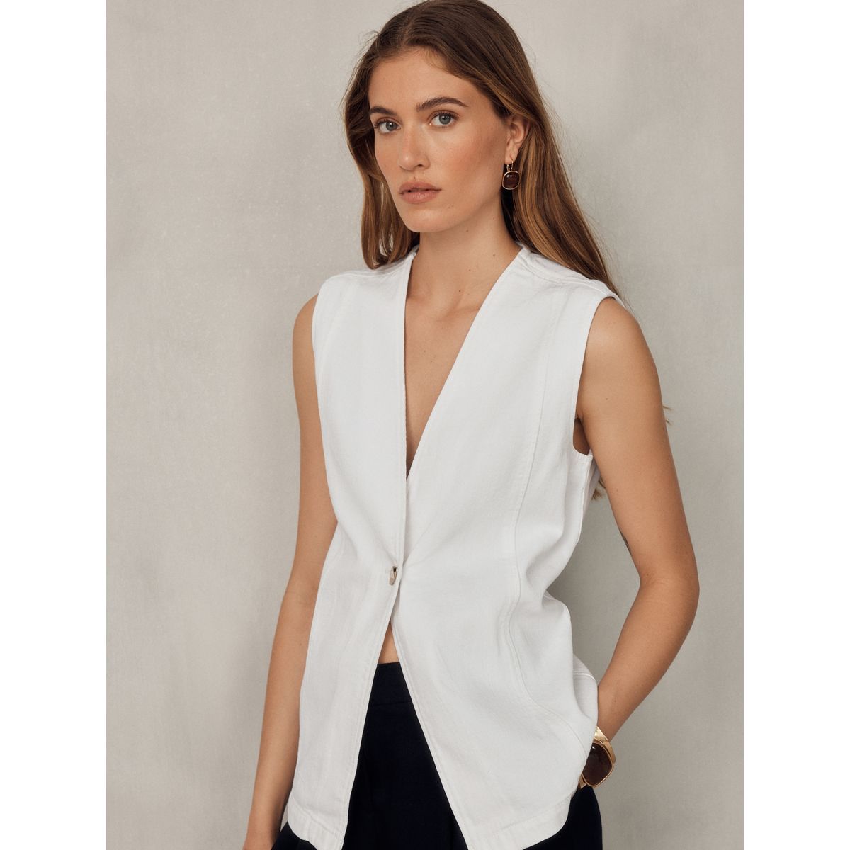 Gilet de costume en denim léger à col v écru, NEXT