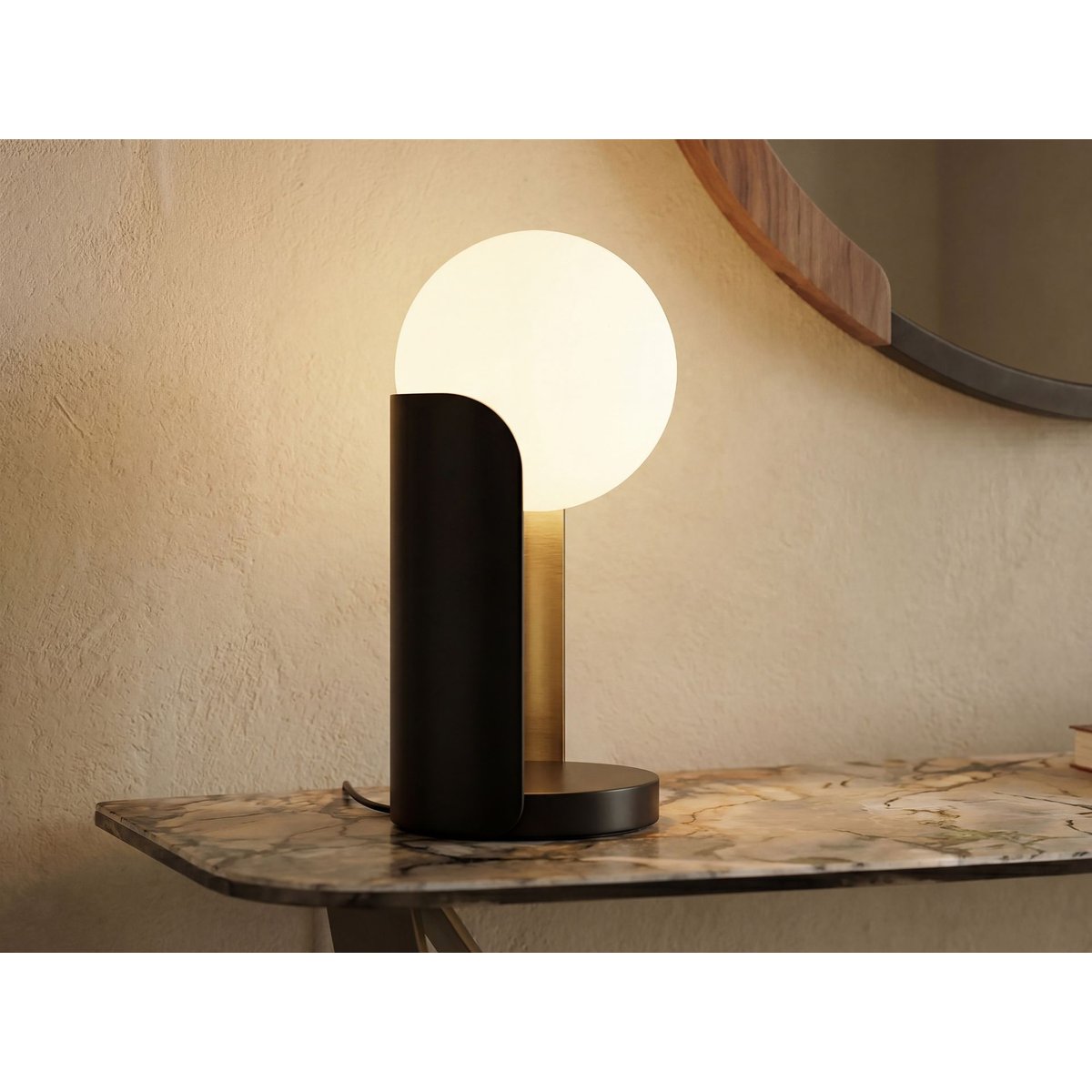 Lampe de table en verre et acier noir | blanc, ANGEL CERDA
