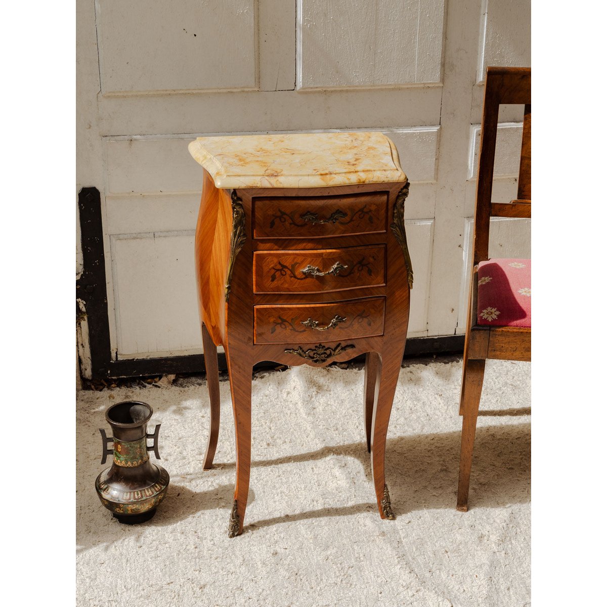 Meuble d'appoint en bois et marbre Francine N°963 - Bon état bois foncé, DEBONGOUT