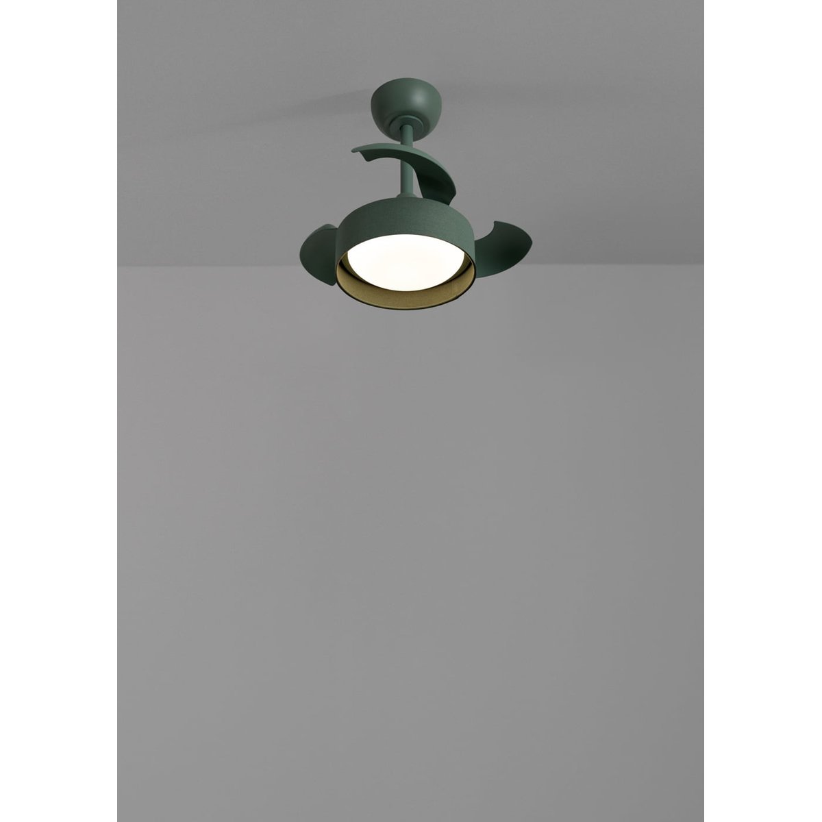 Ventilateur de plafond 40W avec lumière et télécommande WIND CLEAR LAMP sauge/sauge, CREATE