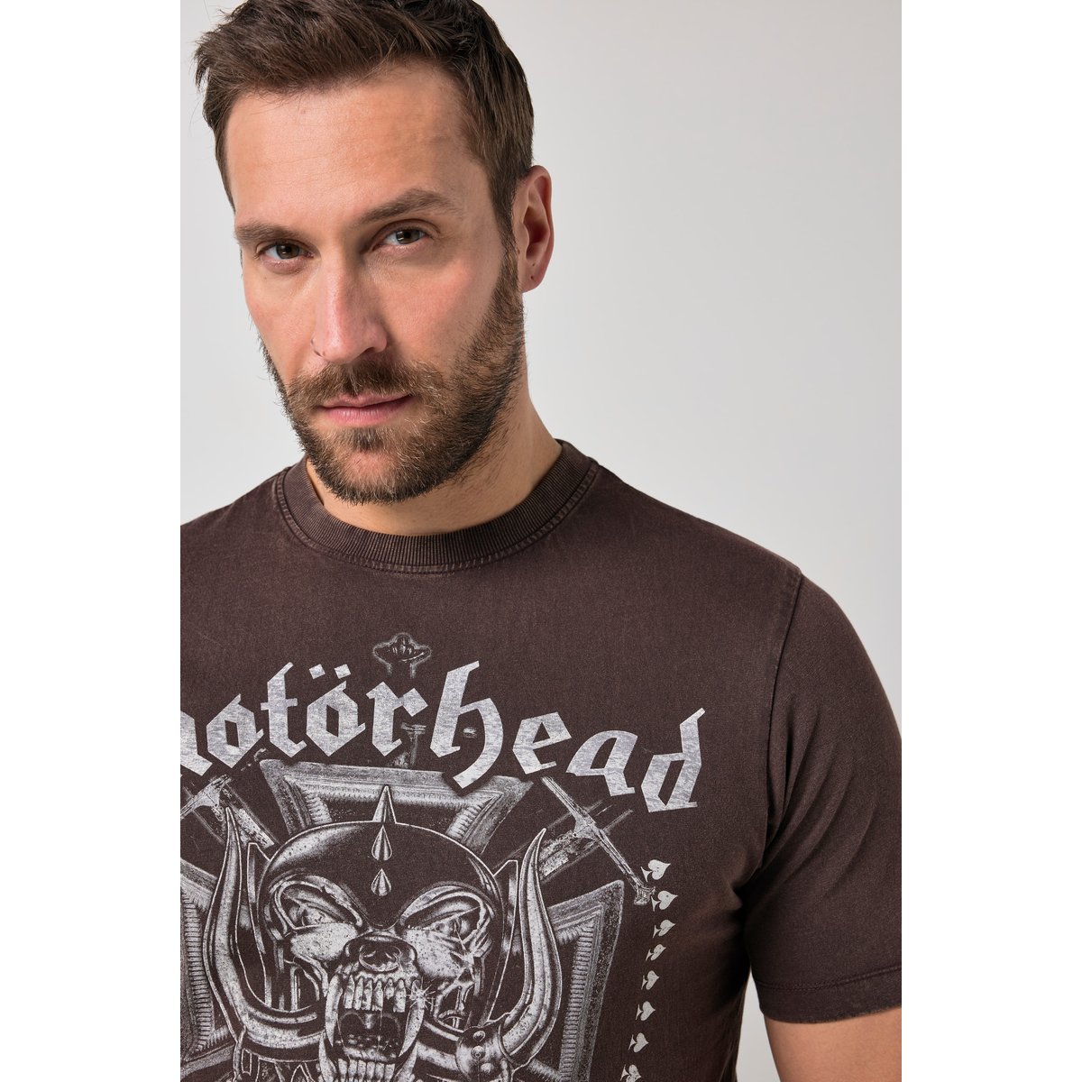 T-shirt style vintage marron foncé, JP1880