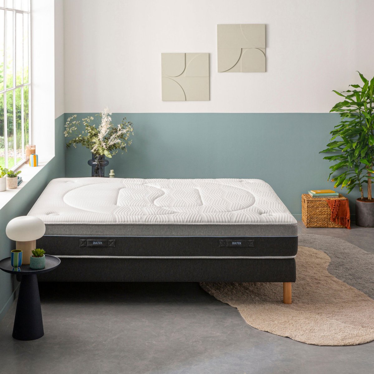 Matelas à ressorts mousse mémoire de forme, accueil enveloppant- ASTRION couleur unique, BULTEX