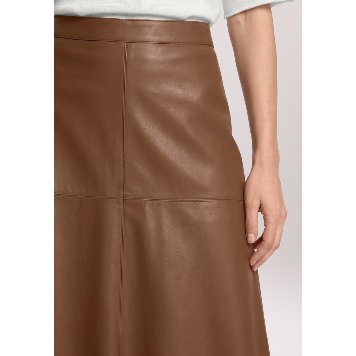 Jupe de coupe trapèze unicolore dark coffee, BETTY BARCLAY