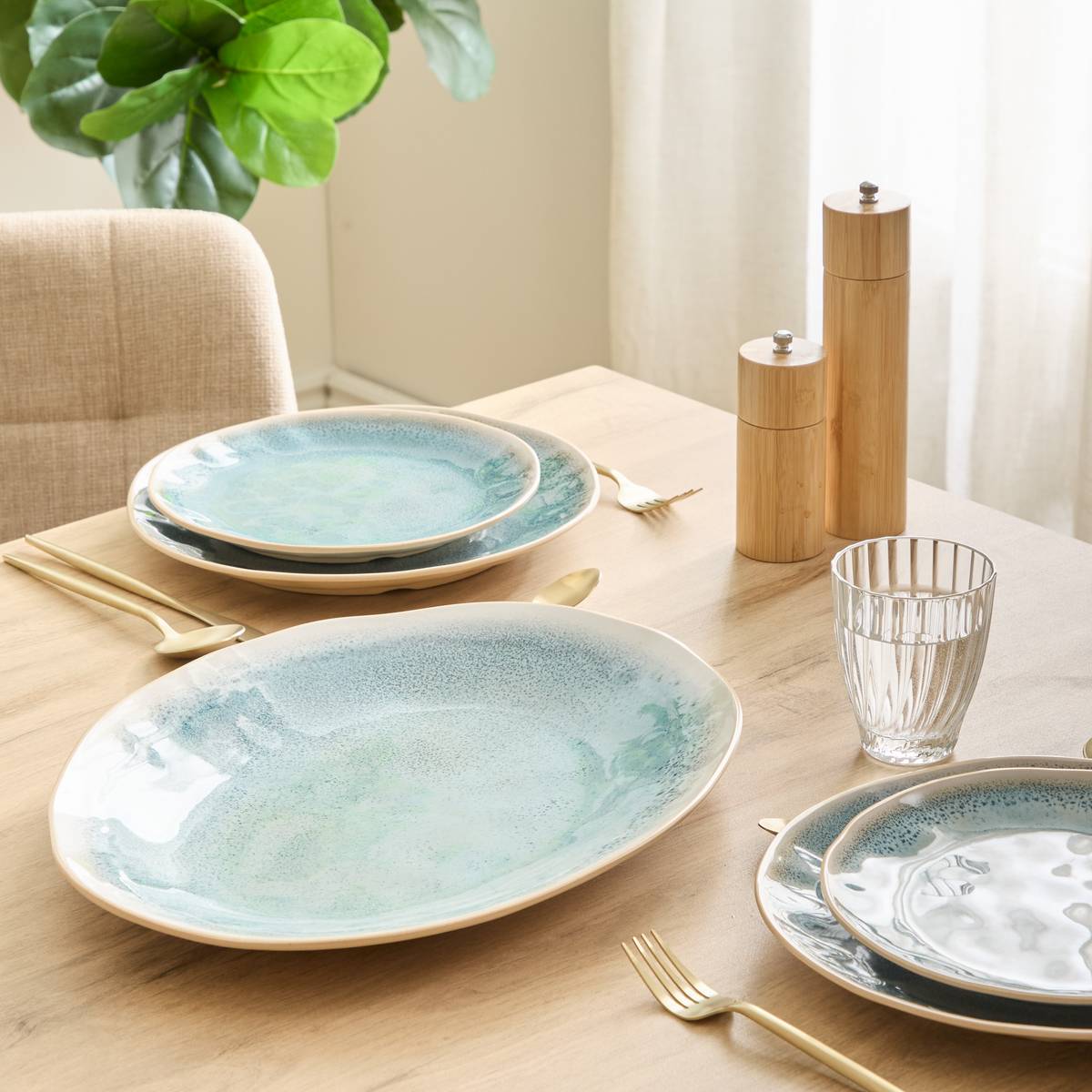 Plat ovale PIA bleu, ATMOSPHERA
