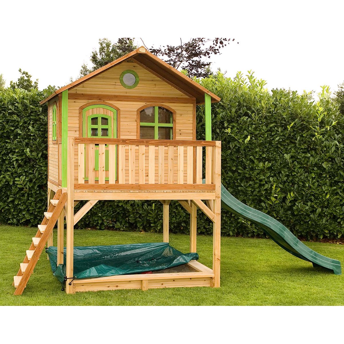 Cabane enfant sur pilotis avec toboggan et bac à sable Marc beige, AXI