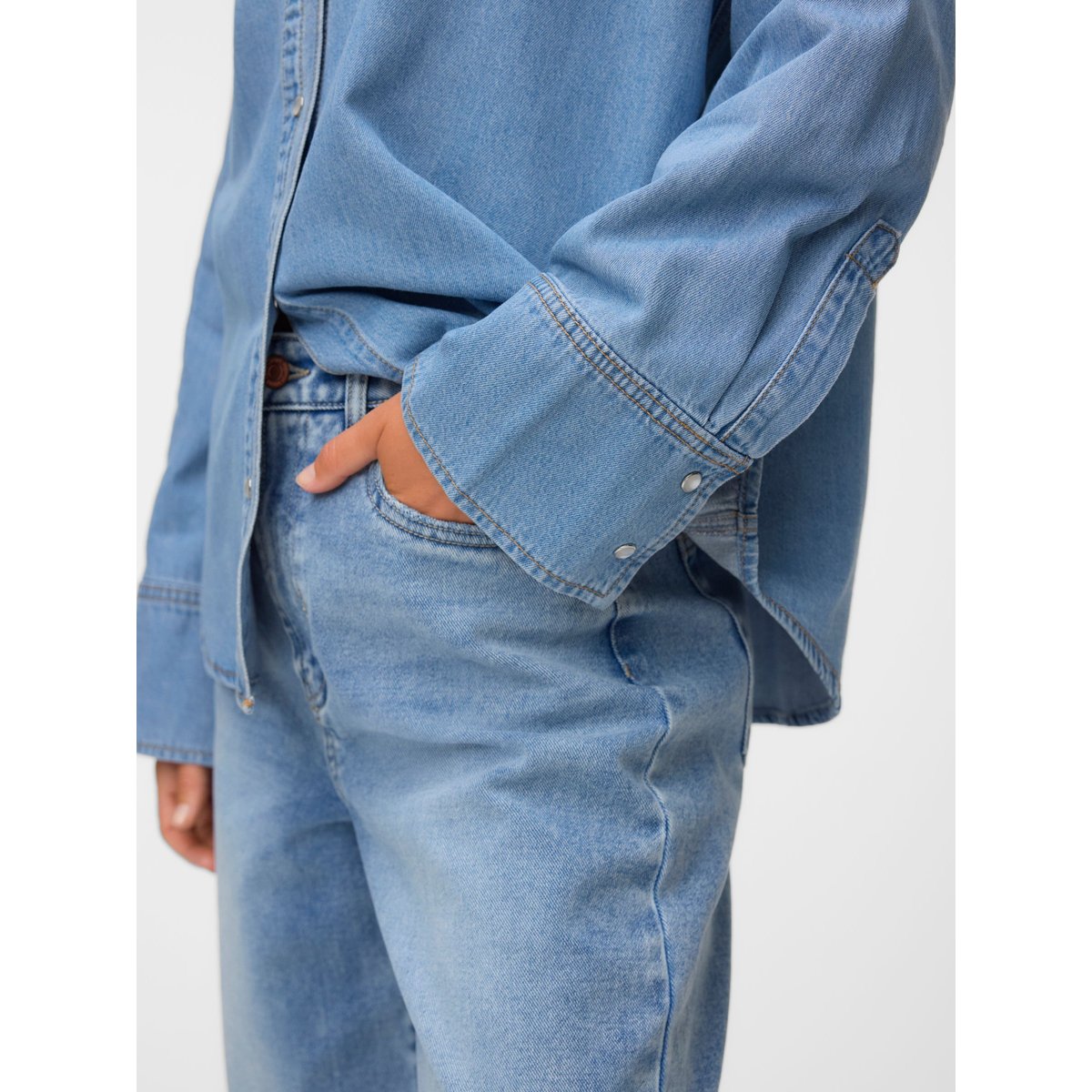 Chemise En Denim light blue denim, VERO MODA