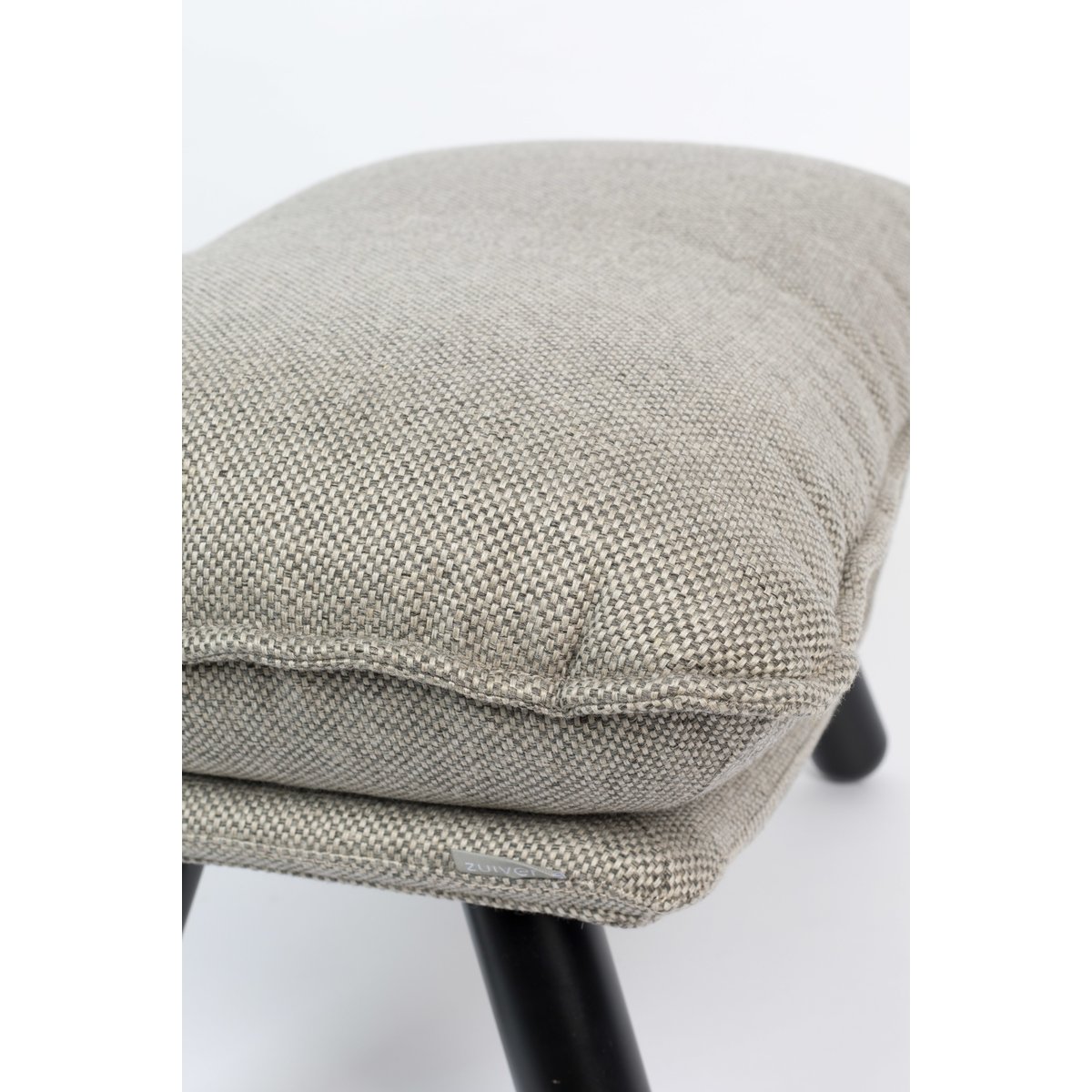 Repose-pieds en tissu Lazy gris perle, ZUIVER