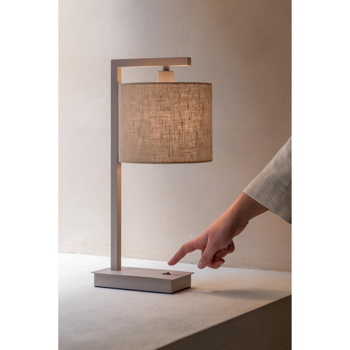 Lampe De Table Métal BOSTON lin, IT'S ABOUT ROMI