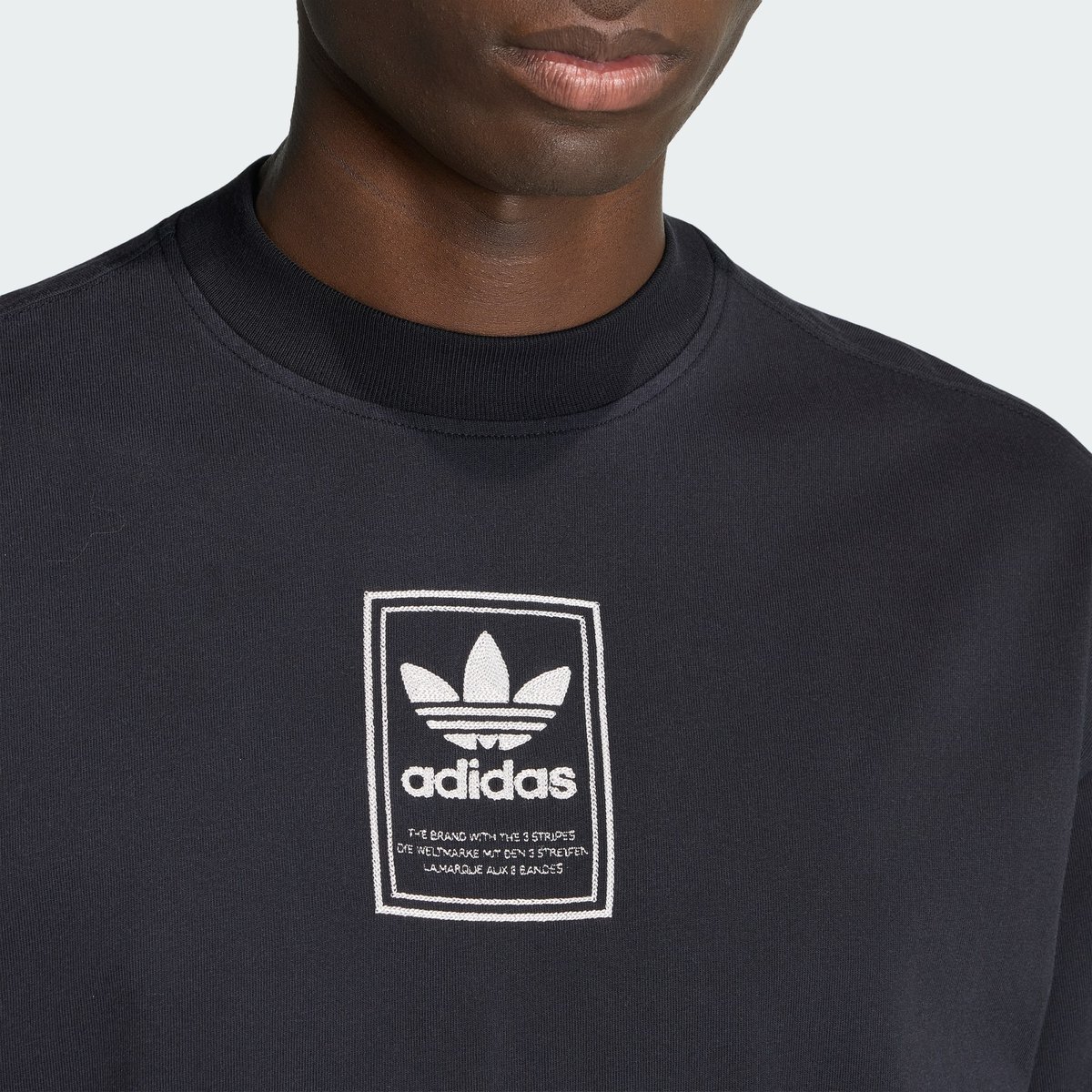 T-Shirt Elevated Gfx T-Shirt Elevated Gfx black, adidas Originals