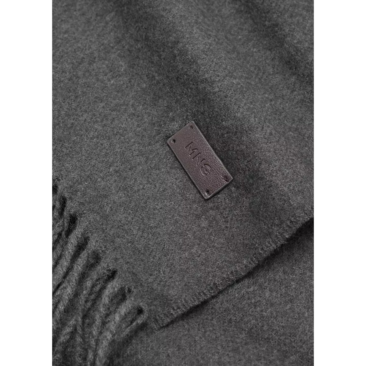 Écharpe unie à franges gris, MANGO MAN
