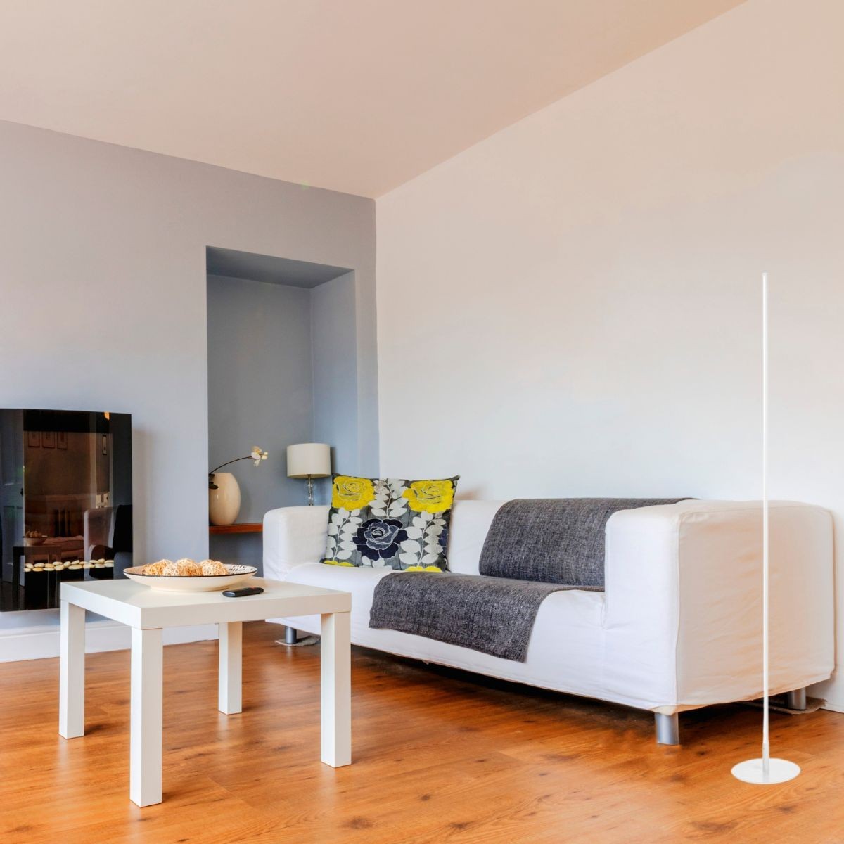 Lampadaire    YOKO blanc, IDEAL LUX