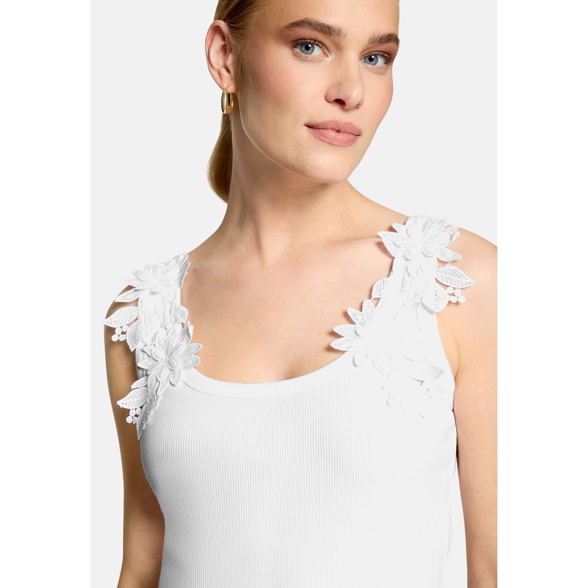 Haut basique à encolure ronde brilliant white, ZERO