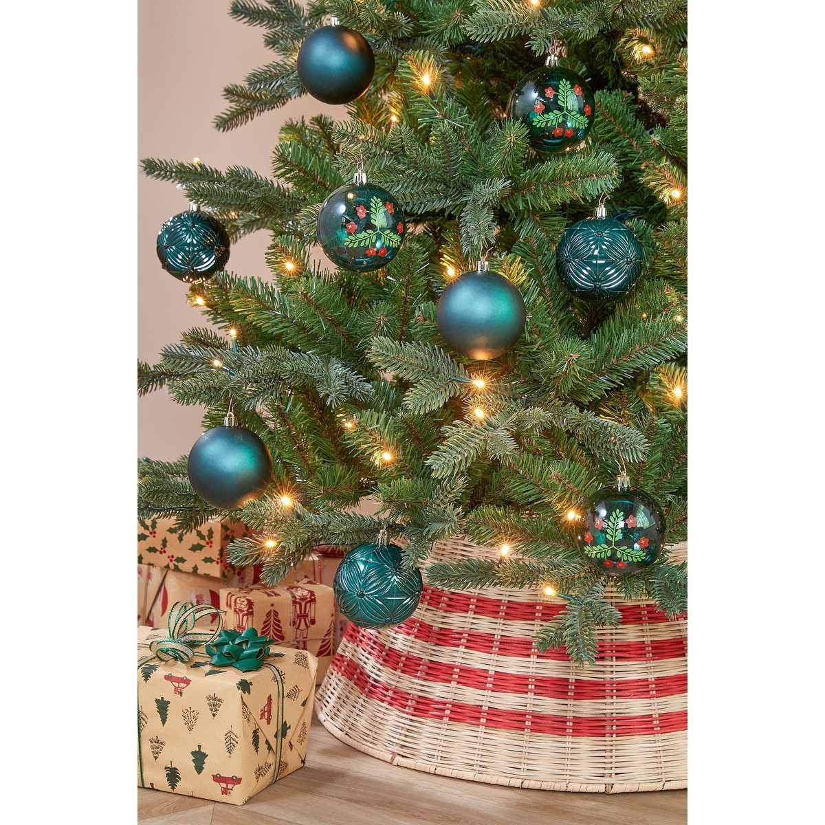 Lot de 9 boules de Noël incassables YAMI vert, MICA DECORATIONS