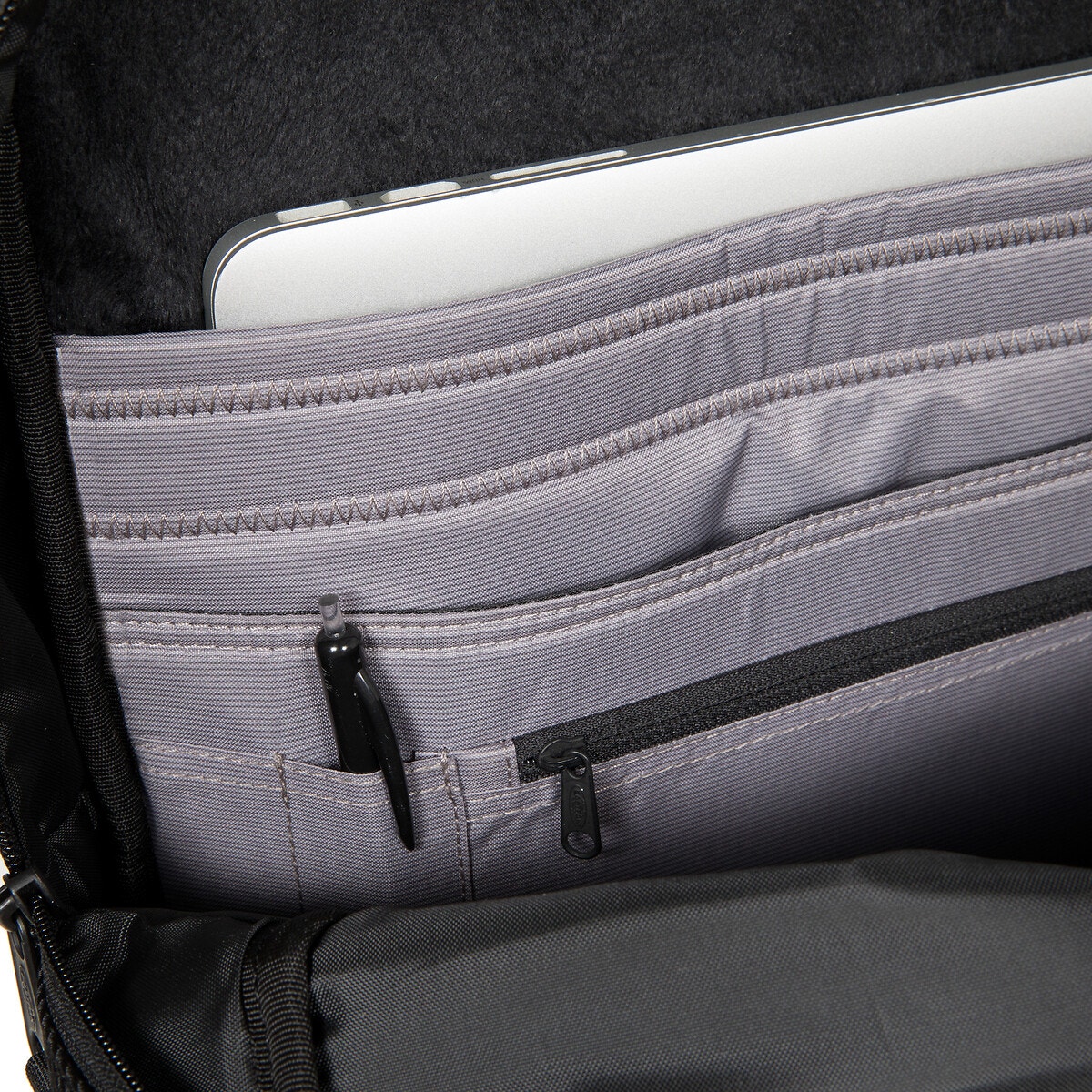 Sac À Dos Urbain Tecum M noir, EASTPAK