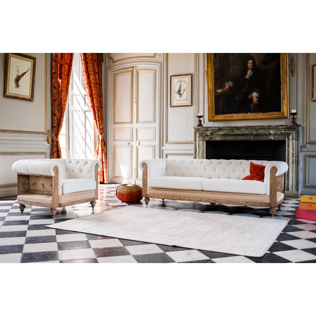 Fauteuil chesterfield en lin et coton MONTAIGU blanc, PRODUIT INTERIEUR BRUT