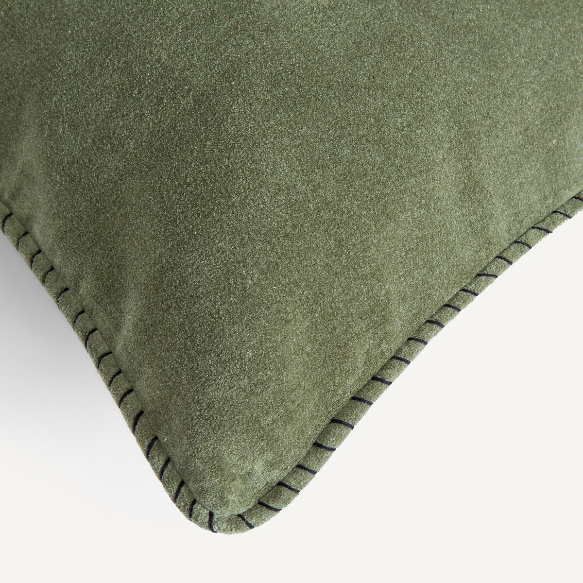 Housse de coussin velours de coton lavé, Parma vert mousse, AM.PM