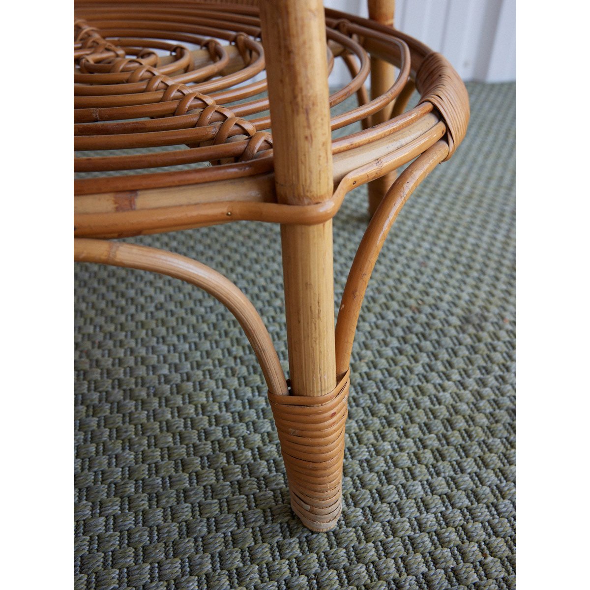 Table basse en rotin italien Léonie N°1576 - Bon état bois clair, DEBONGOUT