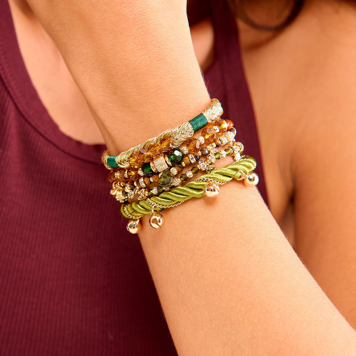 Bracelet manchette multiliens avec perles et pampilles ALOF vert, HIPANEMA