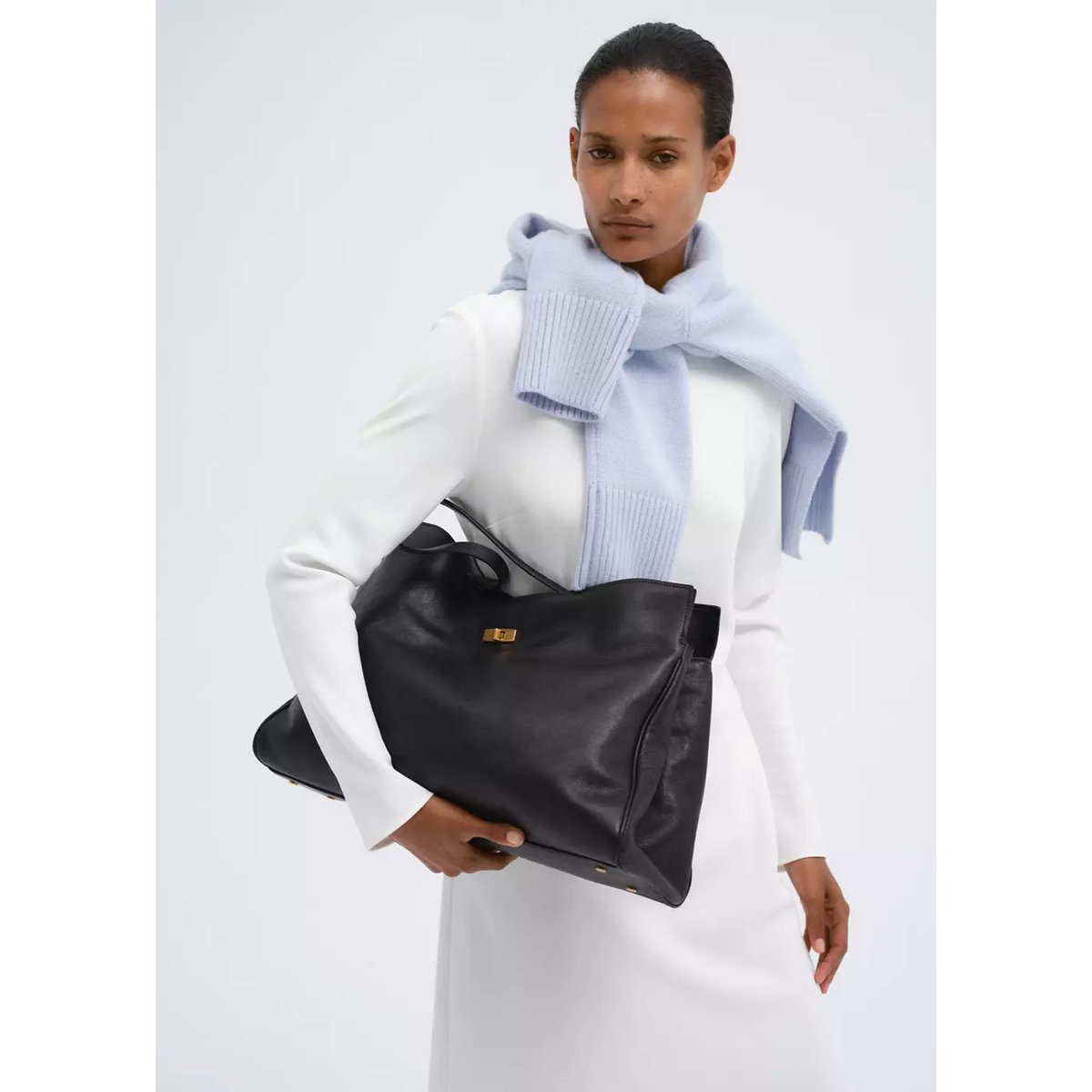 Robe longue à manches longues écru, MANGO