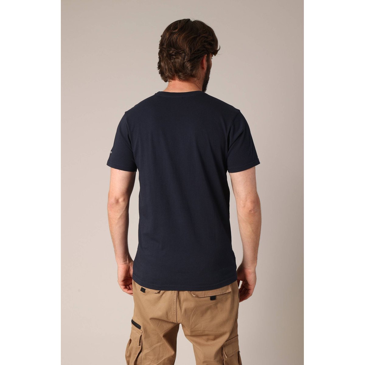 T-shirt en coton avec imprimé hipster barbu et le message « je veux juste explorer ». TELLSON navy, DEELUXE