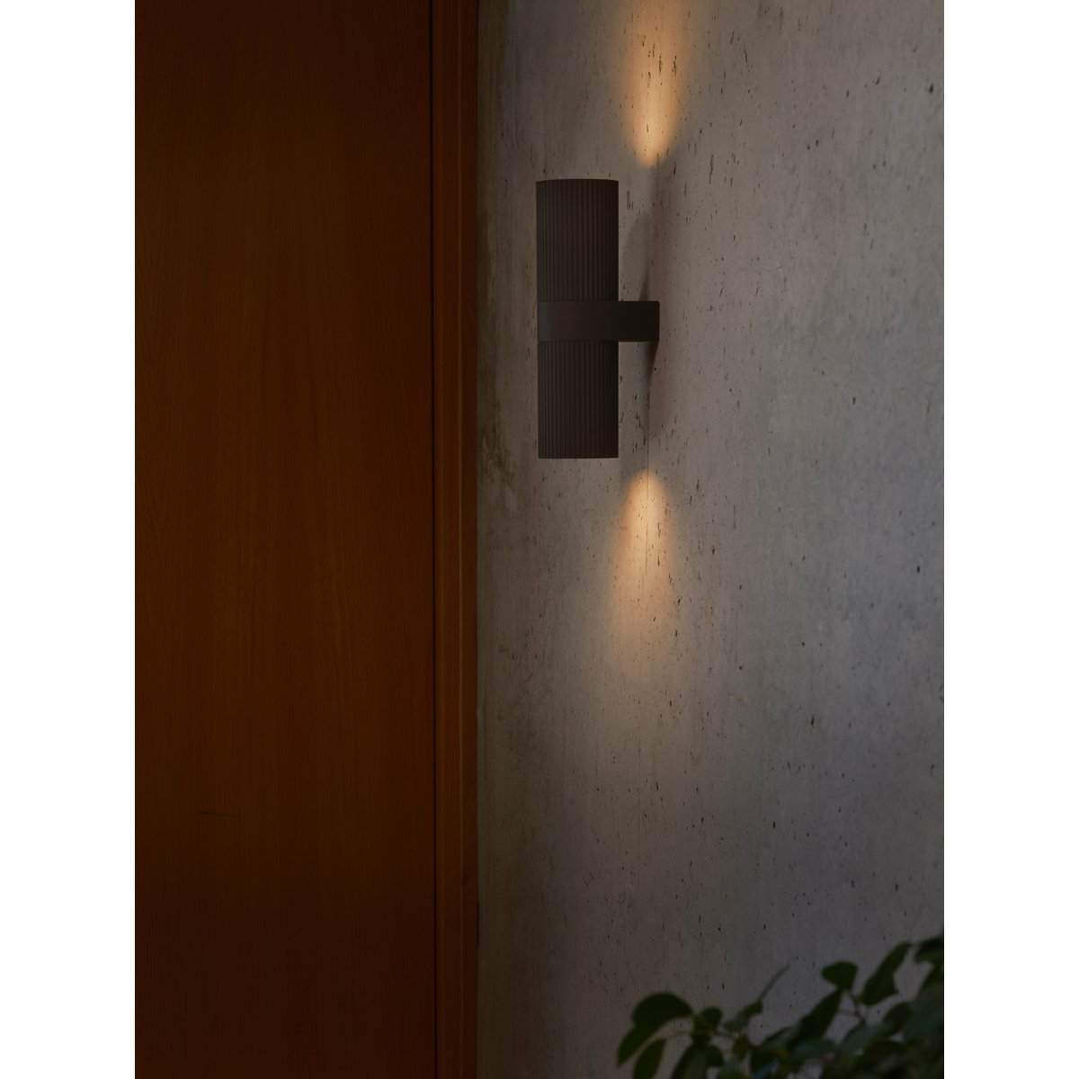 Applique murale extérieure surface cannelée en métal, KYKLOP Maxi noir, NORDLUX
