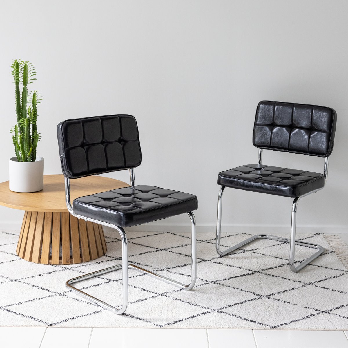 Chaises cantilever en simili, lot de 2, Maria, MARIA noir, gris, HAPPY GARDEN