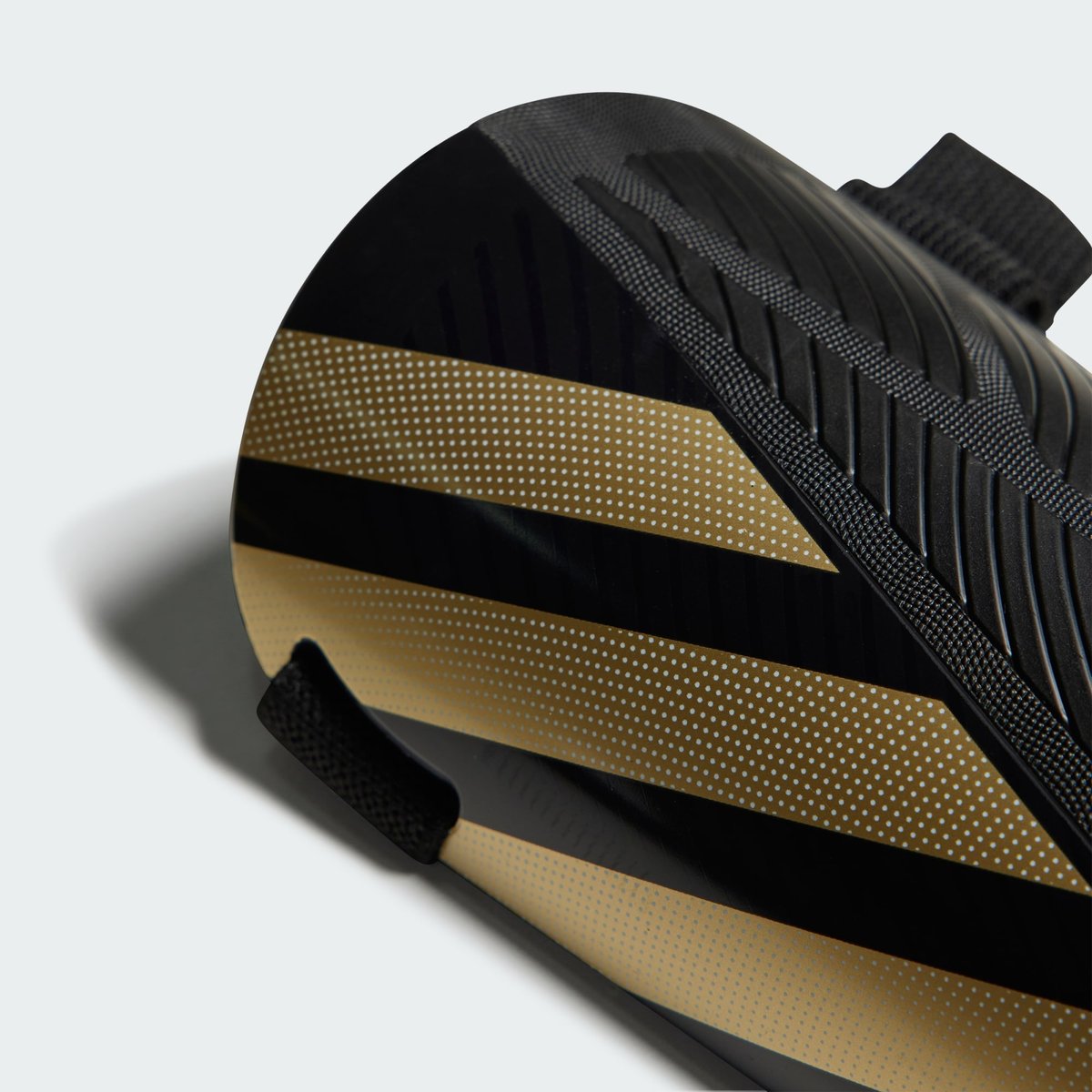 Protège-Tibias Tiro Match Protège-Tibias Tiro Match black / gold metallic / white, adidas Performance