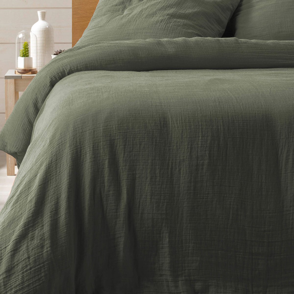 Parure de lit en gaze de coton ANGELIA vert, DOUCEUR D'INTÉRIEUR