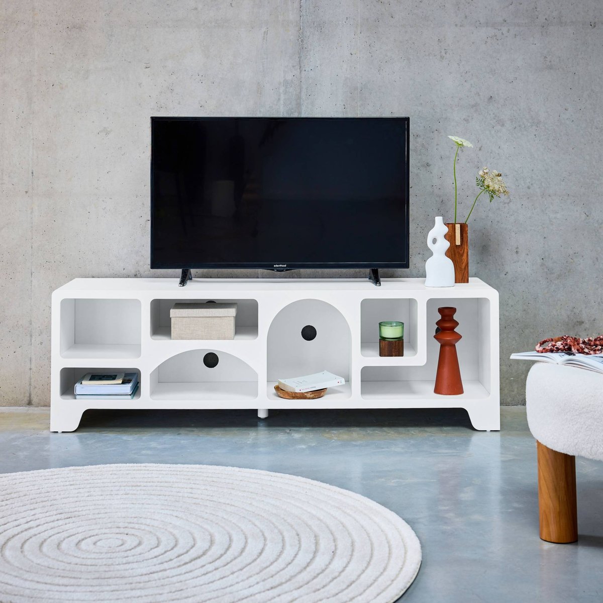 Meuble TV organique décor bois 160cm THESSA blanc, SWEEEK