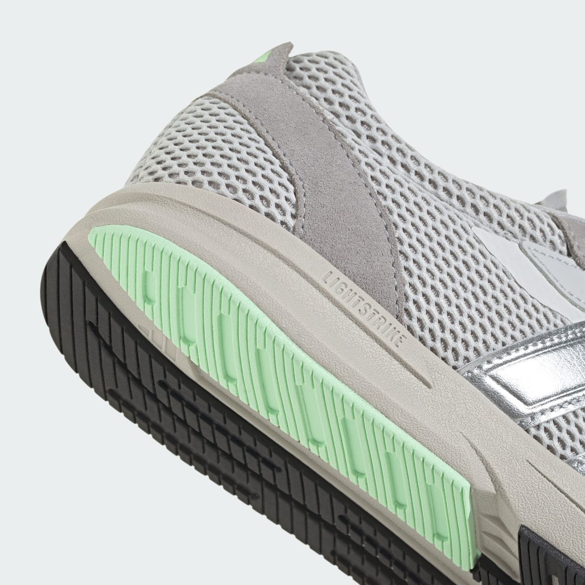 Chaussure Lightblaze Lp grey two / silver metallic / semi green spark, ADIDAS SPORTSWEAR