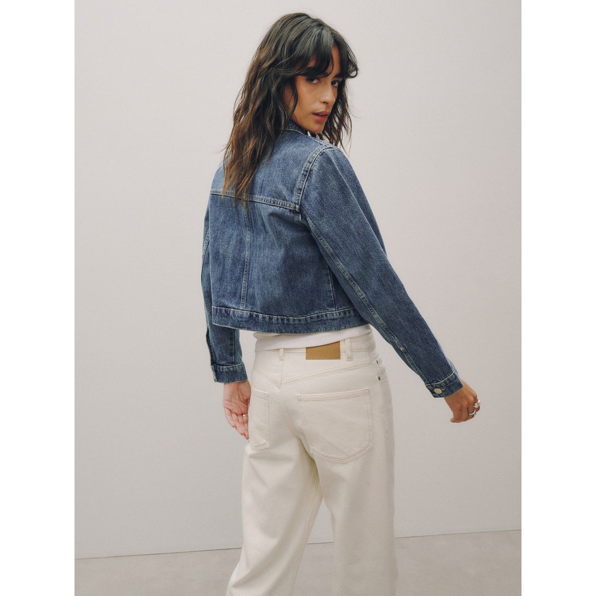 Veste style camionneur plissée en jean bleu foncé, NEXT