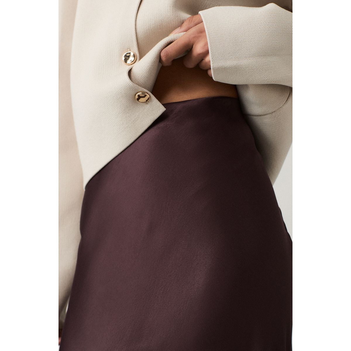 Jupe mi-longue en satin marron chocolat, NEXT