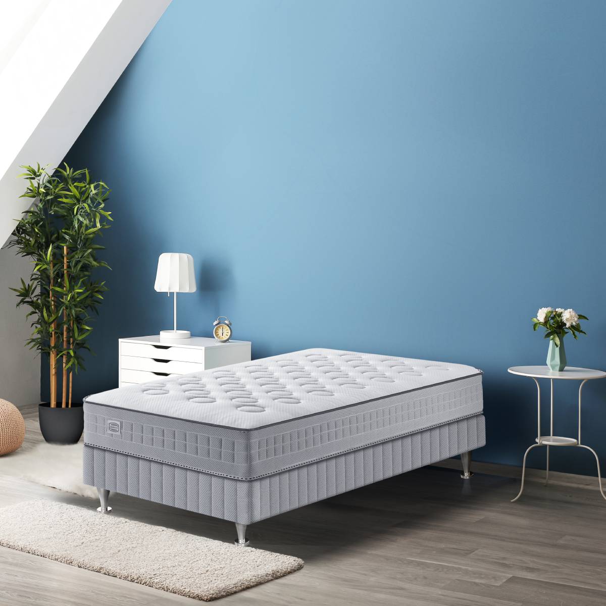 Matelas INITIAL 90x200, ressort ensachés, ferme, H23 blanc, SIMMONS