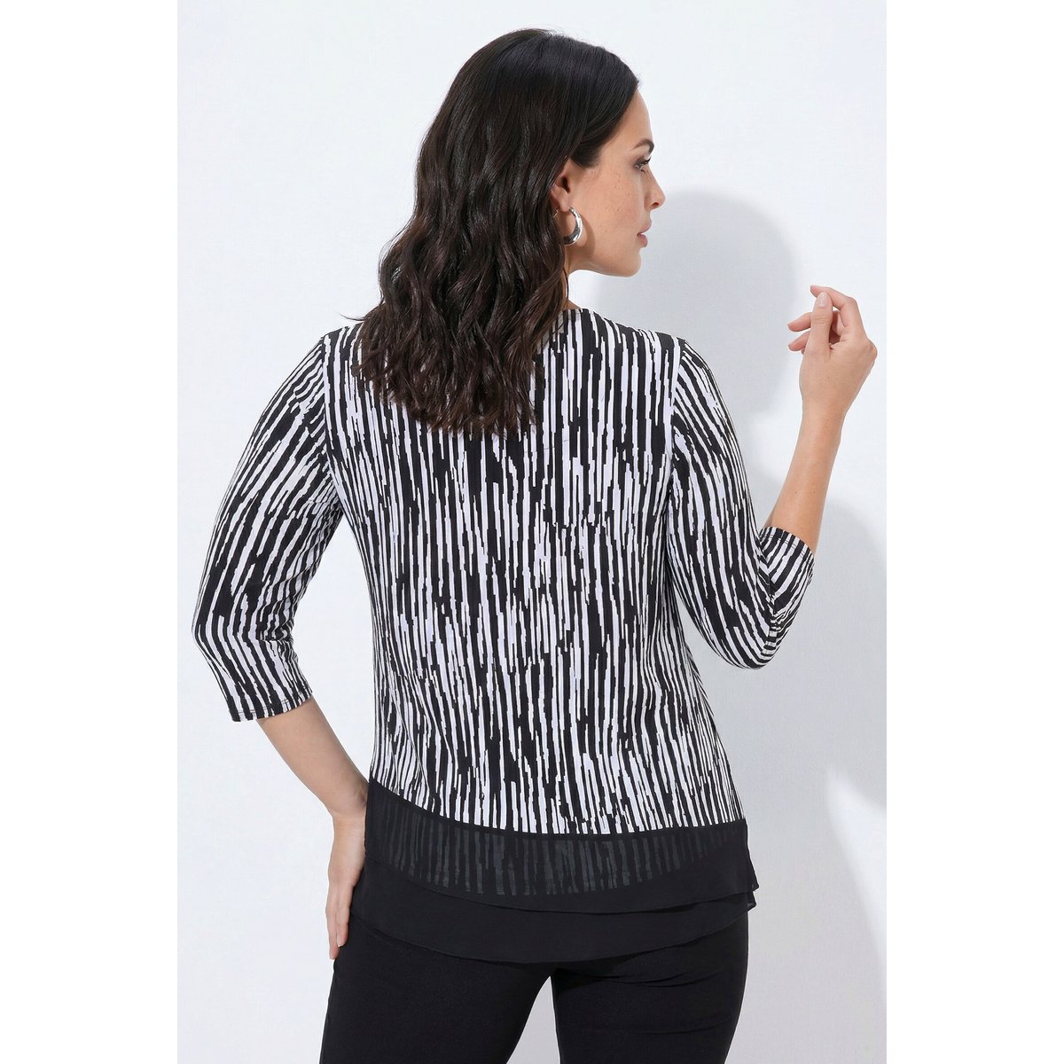 T-shirt rayé au tombé fluide noir, ULLA POPKEN