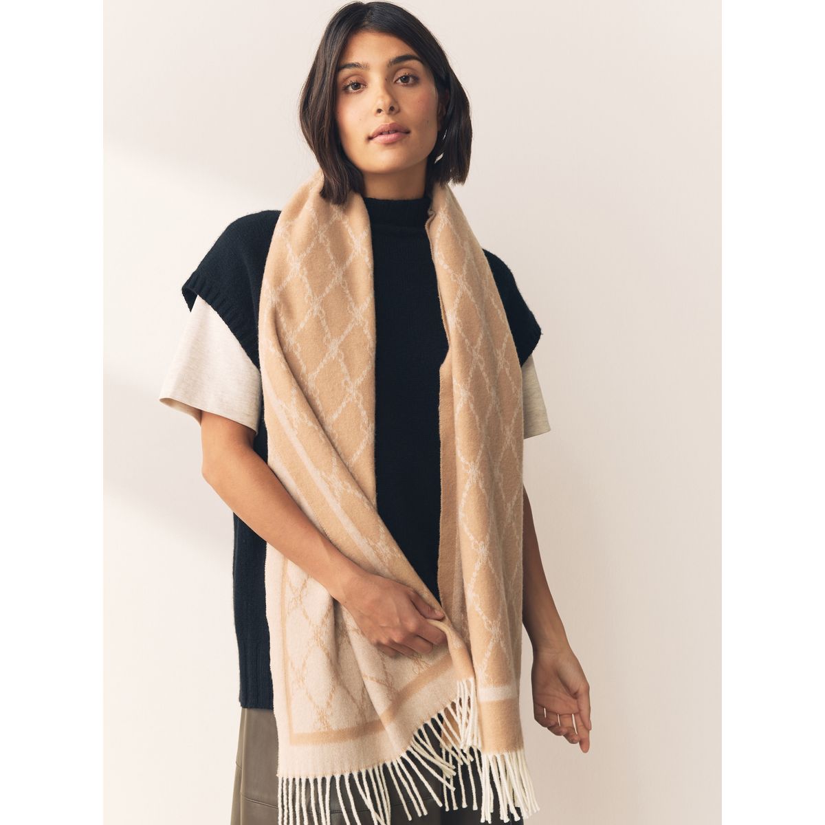 Écharpe laine fabriquée en italie camel, NEXT