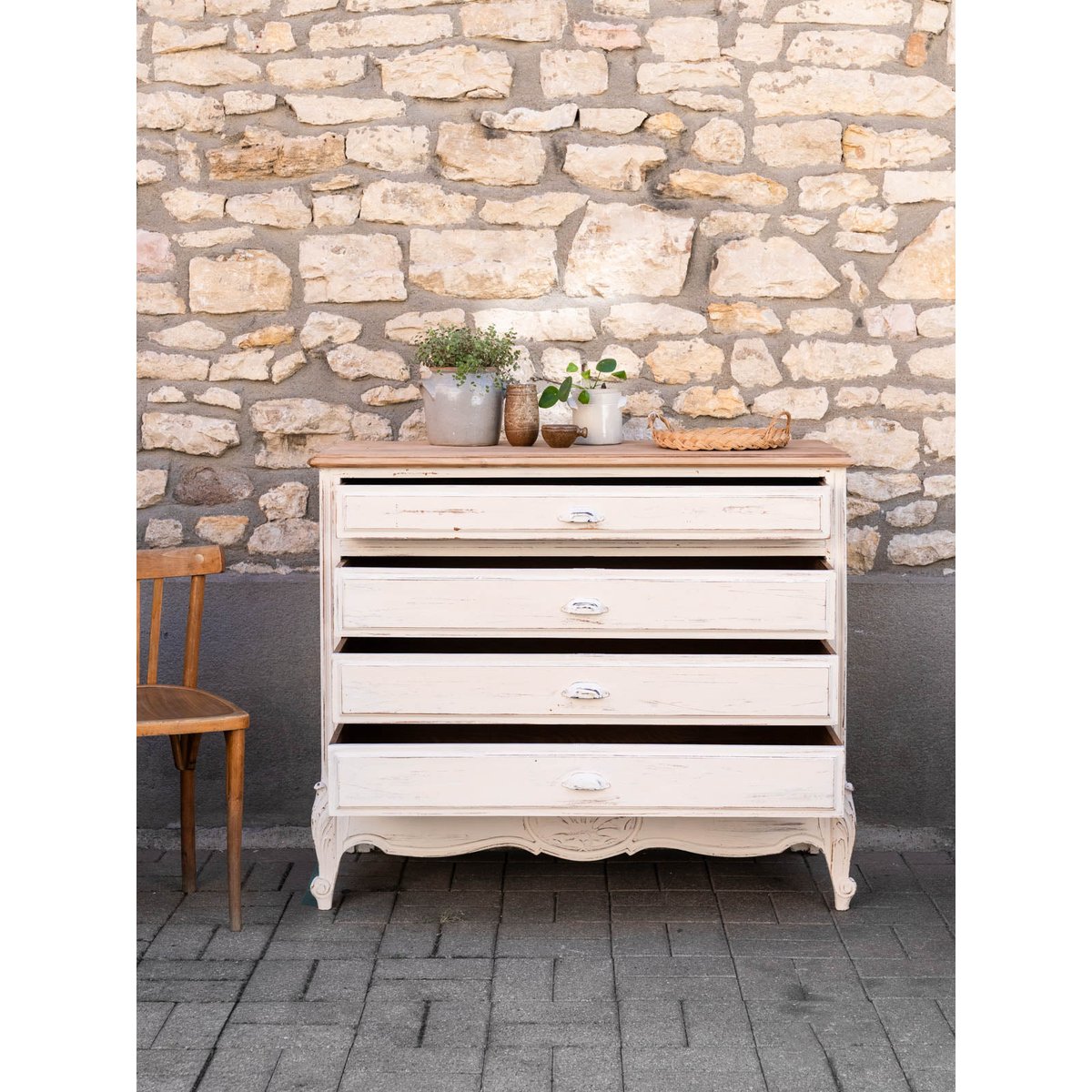 Grande commode blanche en bois massif Garance N°745 - Bon état bois clair, DEBONGOUT