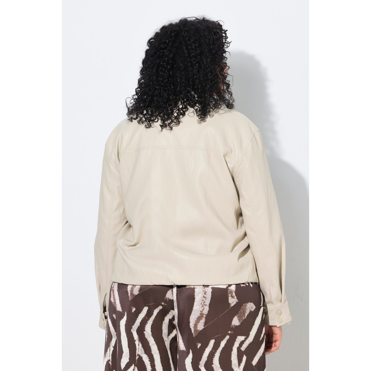 Veste de motard/perfecto en simili gris beige, ULLA POPKEN