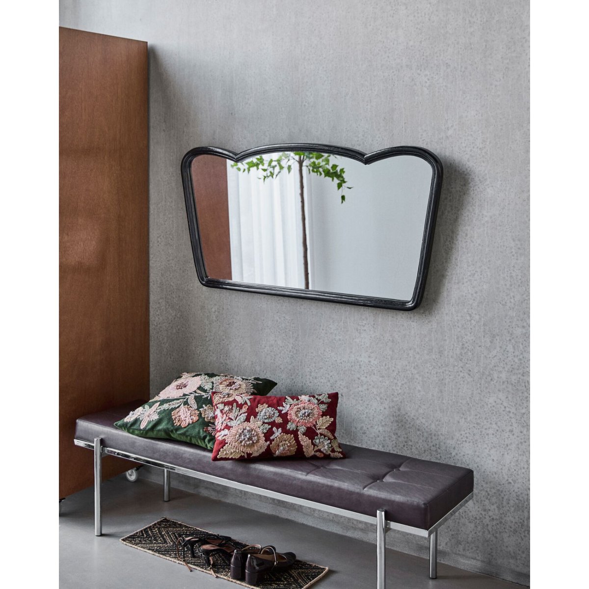 Miroir avec cadre en bois Jamp 127x65 cm noir, HOUSE DOCTOR
