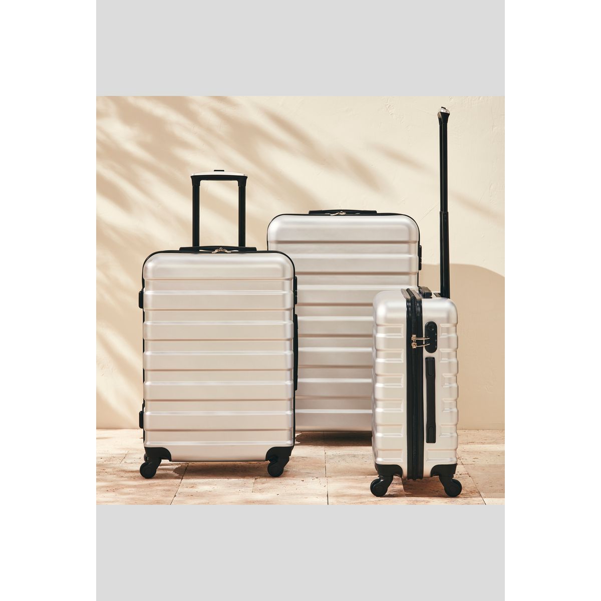 Valise rigide, 4 roues, 75cm silver metal, MONOPRIX MAISON
