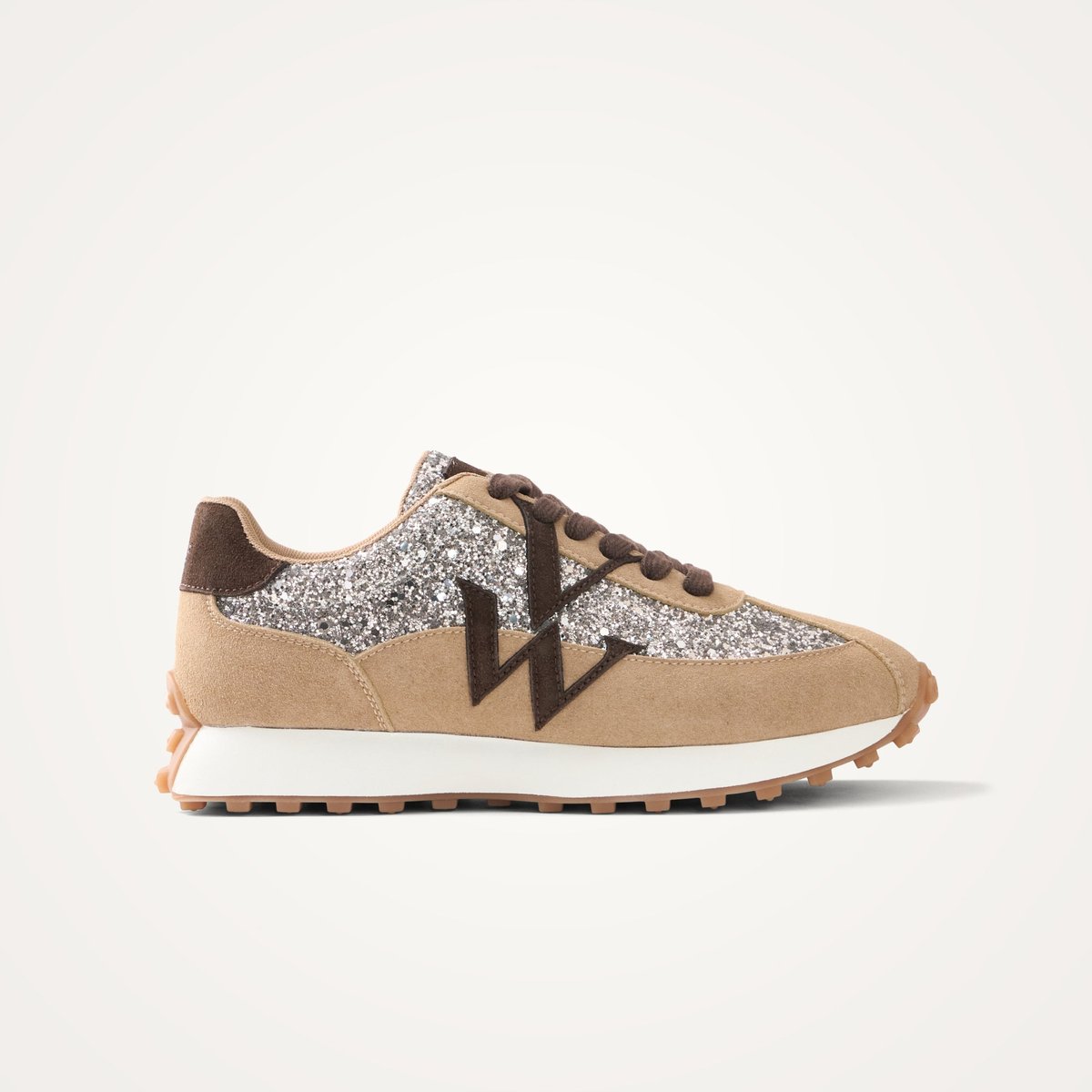 Baskets monogramme à lacets avec semelle running FLOW Initials beige, VANESSA WU