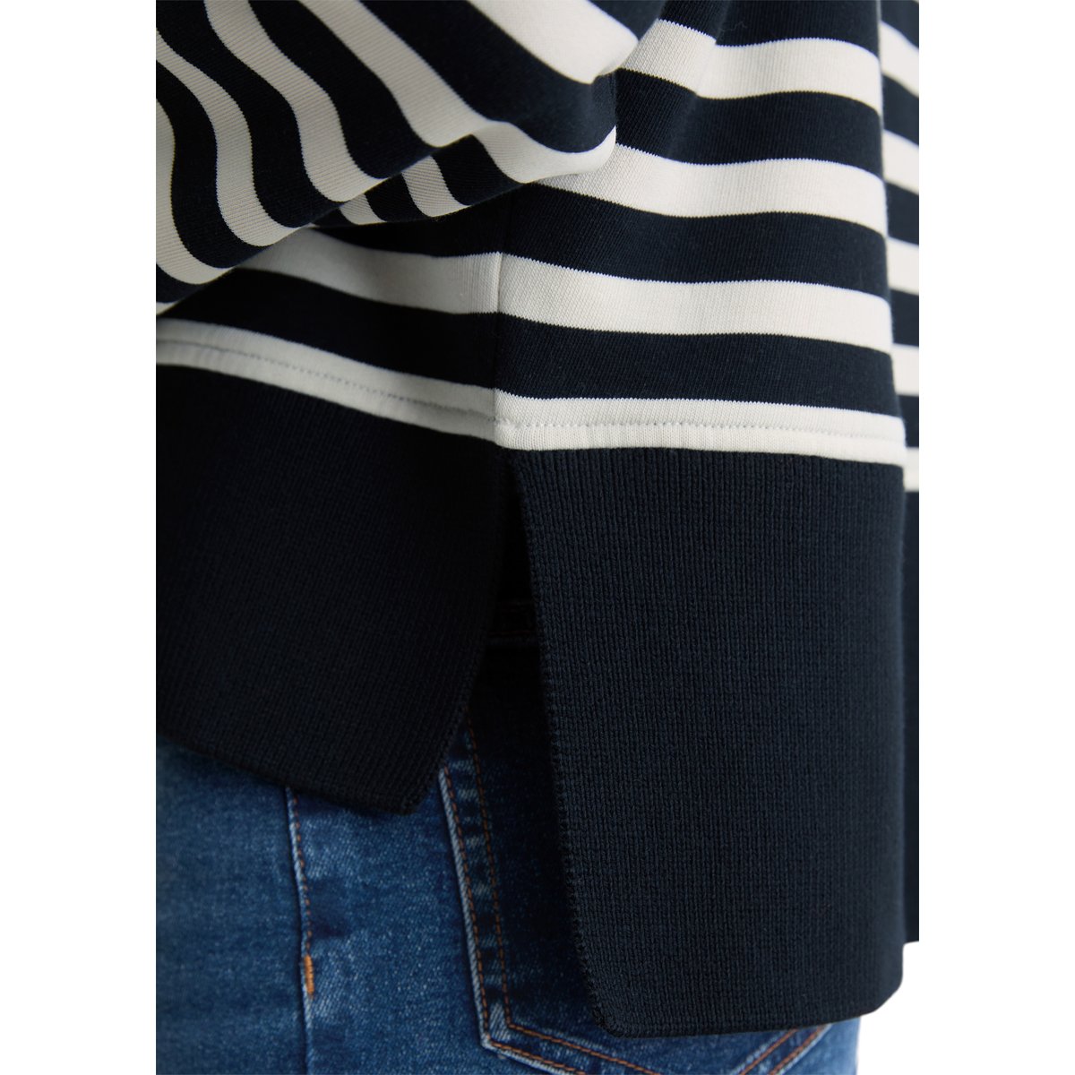 Sweat-shirt rayé relaxed avec large ceinture en tricot côtelé bleu foncé, MARC O'POLO