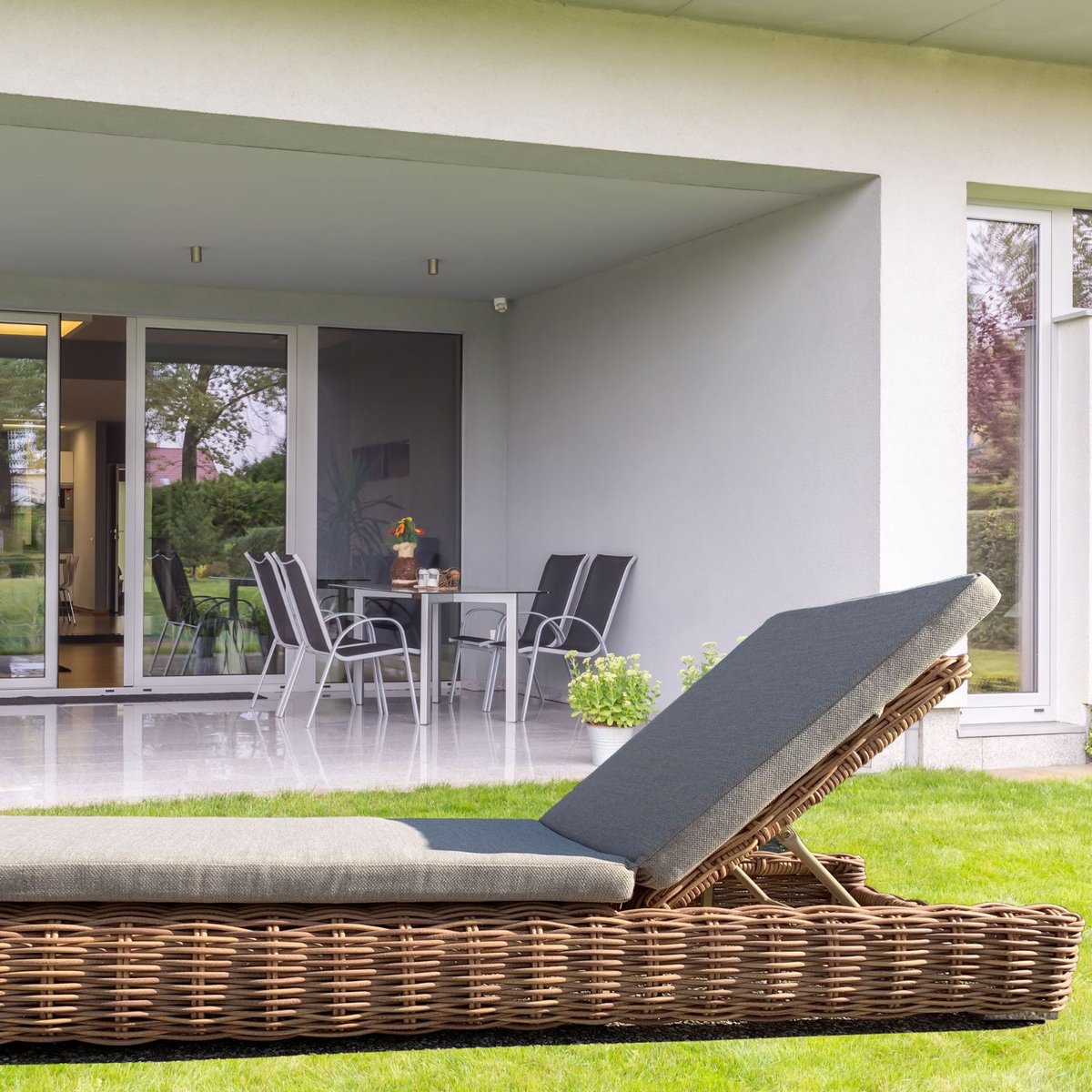 Bain de soleil en résine tressée, BALI osier, AU JARDIN DE CHLOÉ