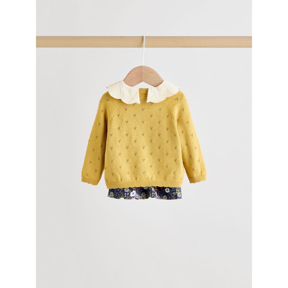 Cardigan, haut et pantalon en velours bébé jaune/ bleu marine ditsy/ violet, NEXT