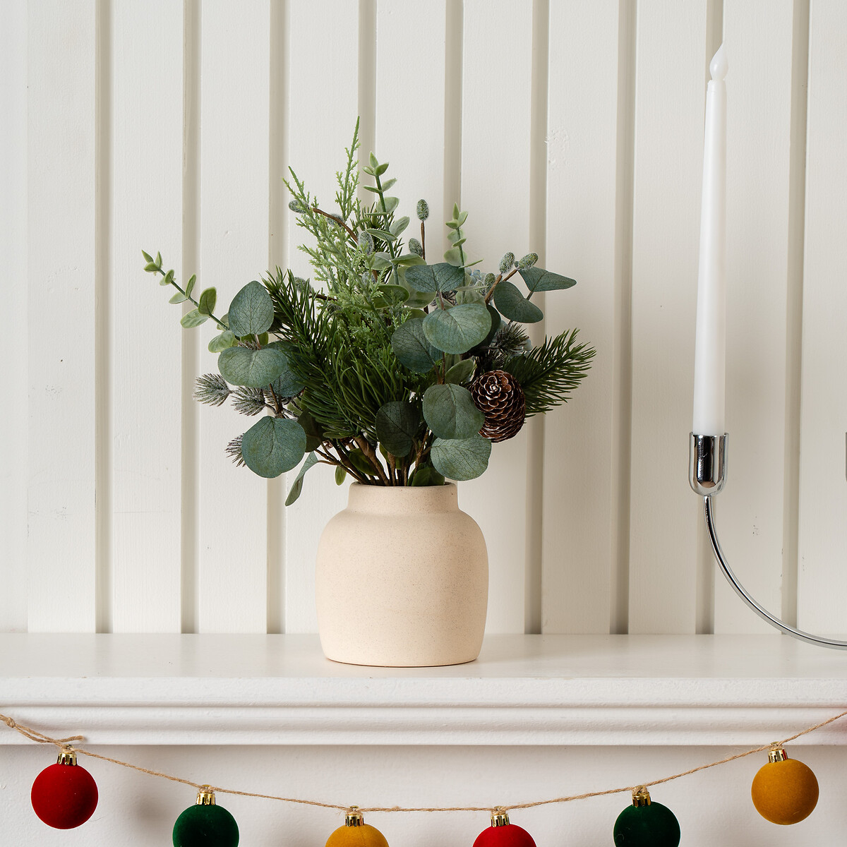 32cm Winter Pine Arrangement green, SO'HOME