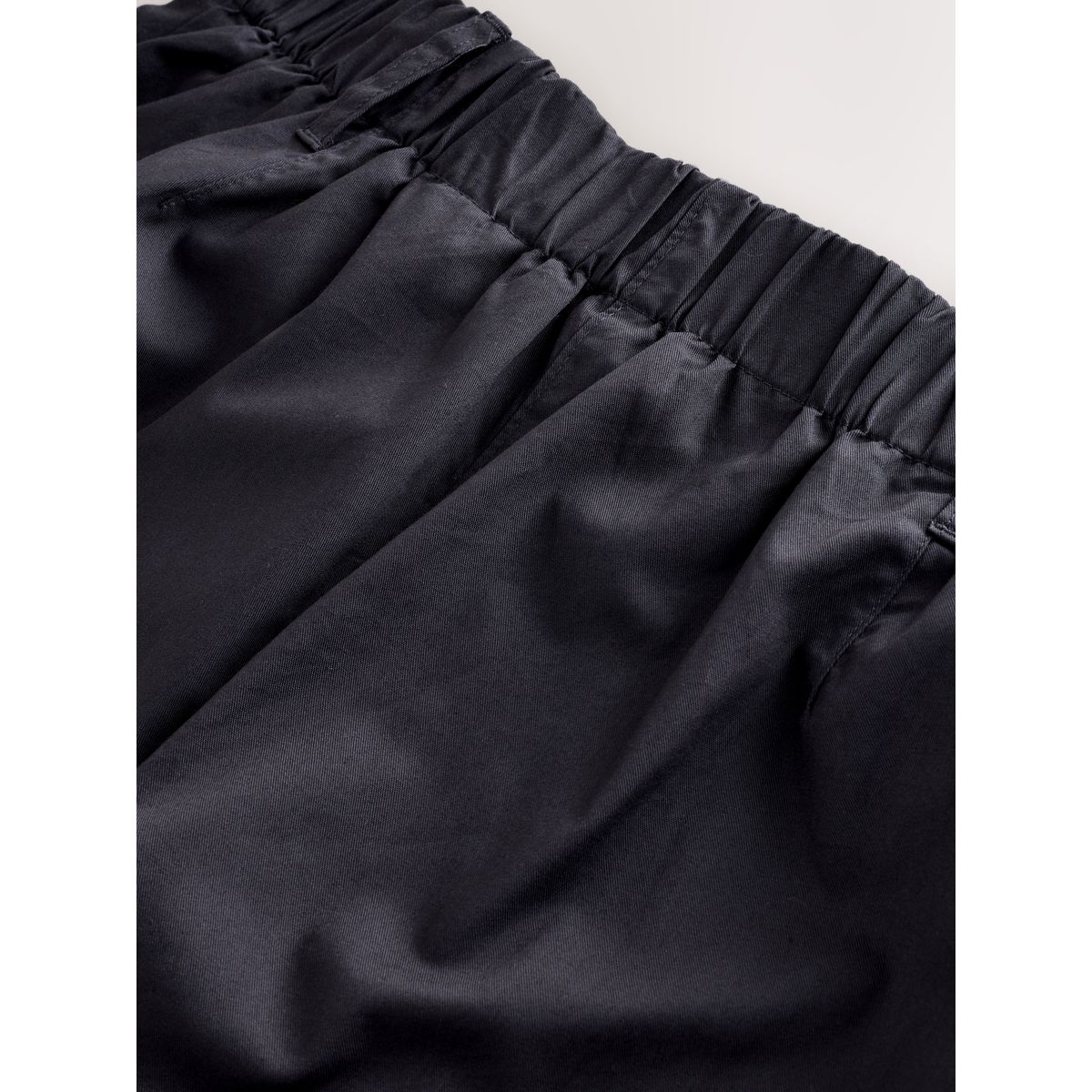 Pantalon chino ample plissé gris anthracite, NEXT