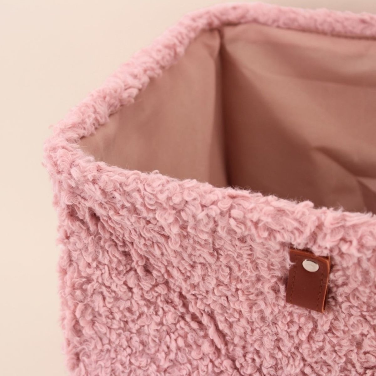 Cube de rangement en bouclette 31x31x31cm rose, ORNAMI