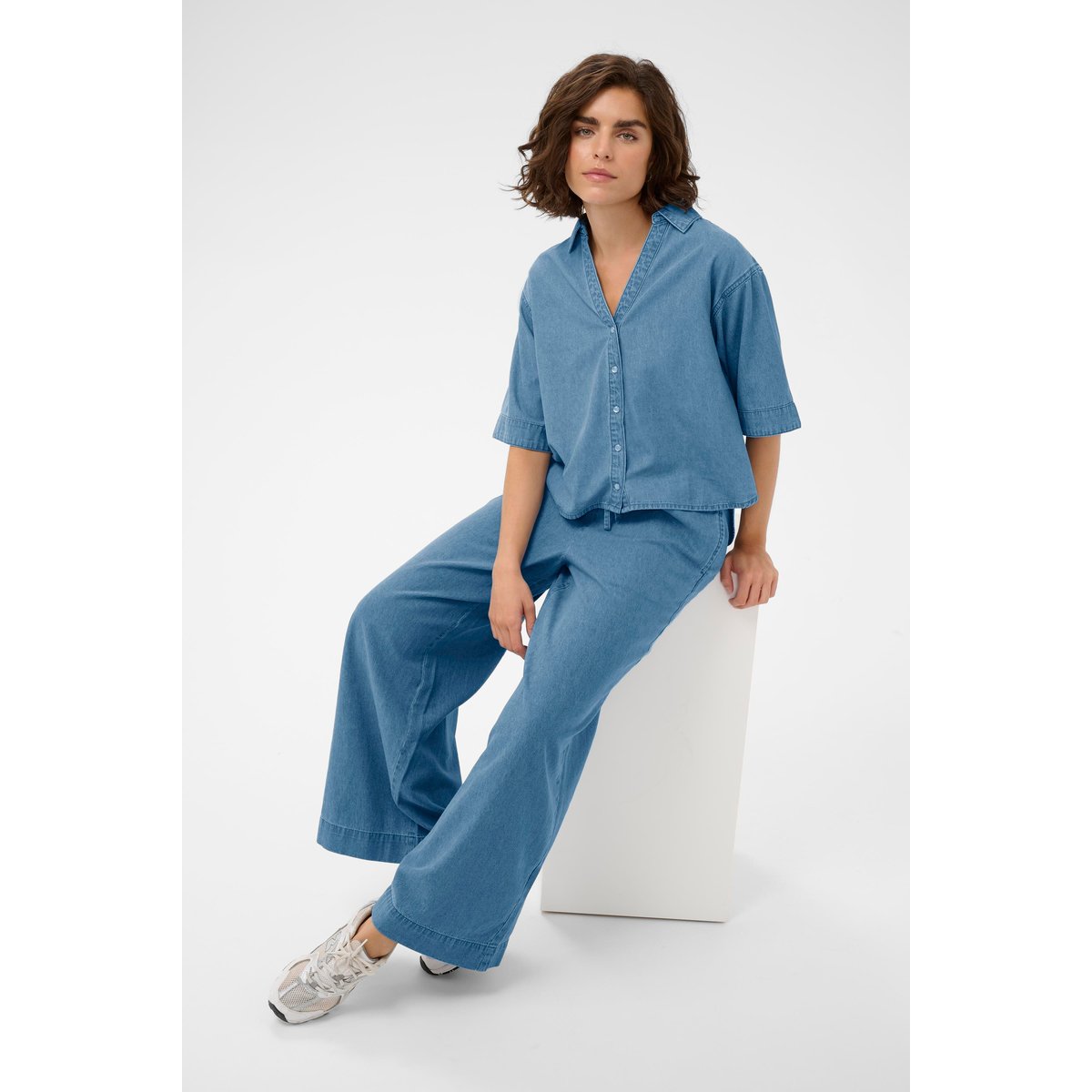 Pantalon casual bleu medium blue chambray, KAFFE