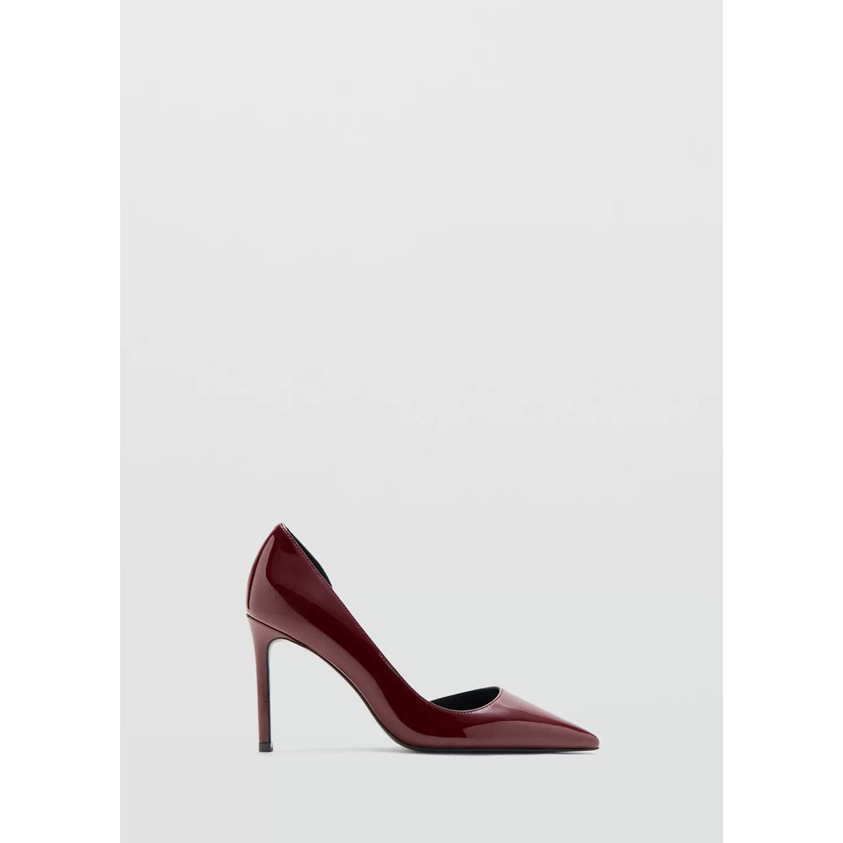 Chaussures vernies talon asymétrique bordeaux, MANGO