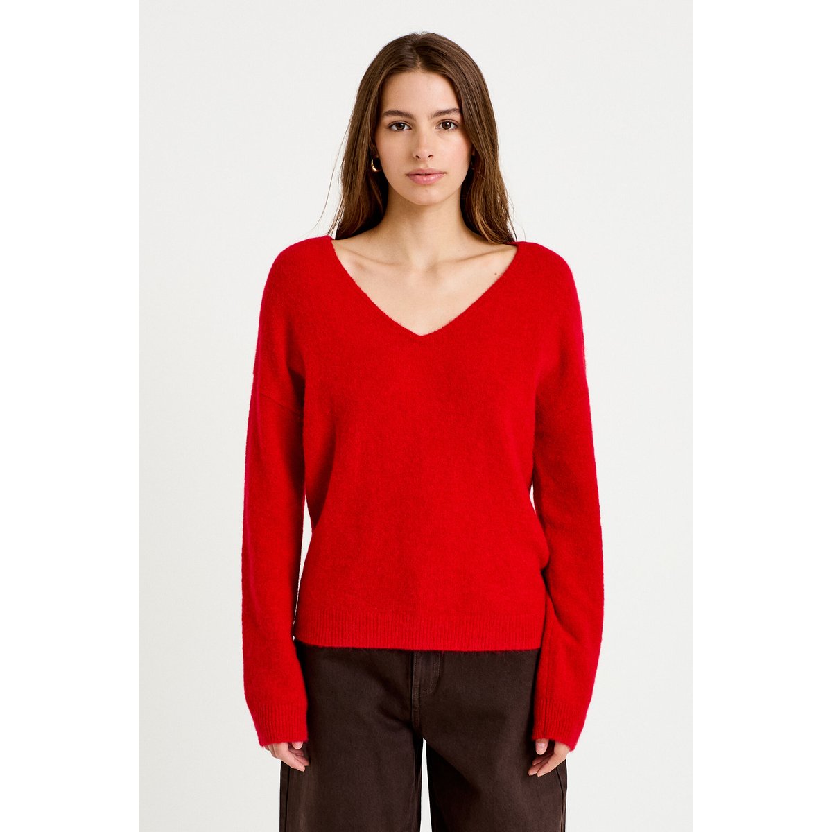 Pull avec col en V rouge, CACHE CACHE